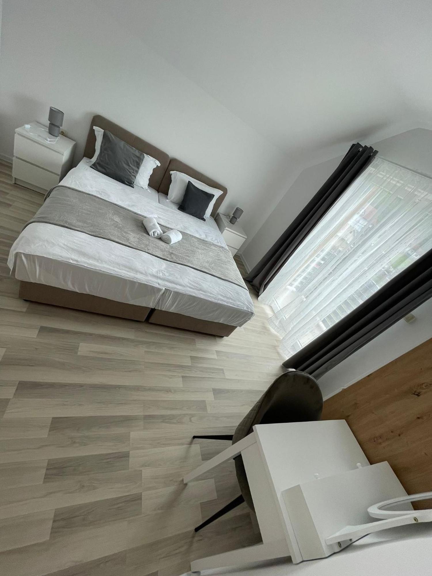 Apartman Nativis Otocac Bagian luar foto